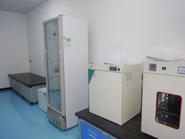 微生物培养室